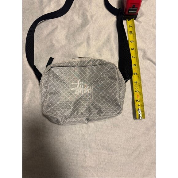 STÜSSY Men Ripstop Overlay Side Pouch Black Used 134261Crossbody Used - Picture 4 of 6